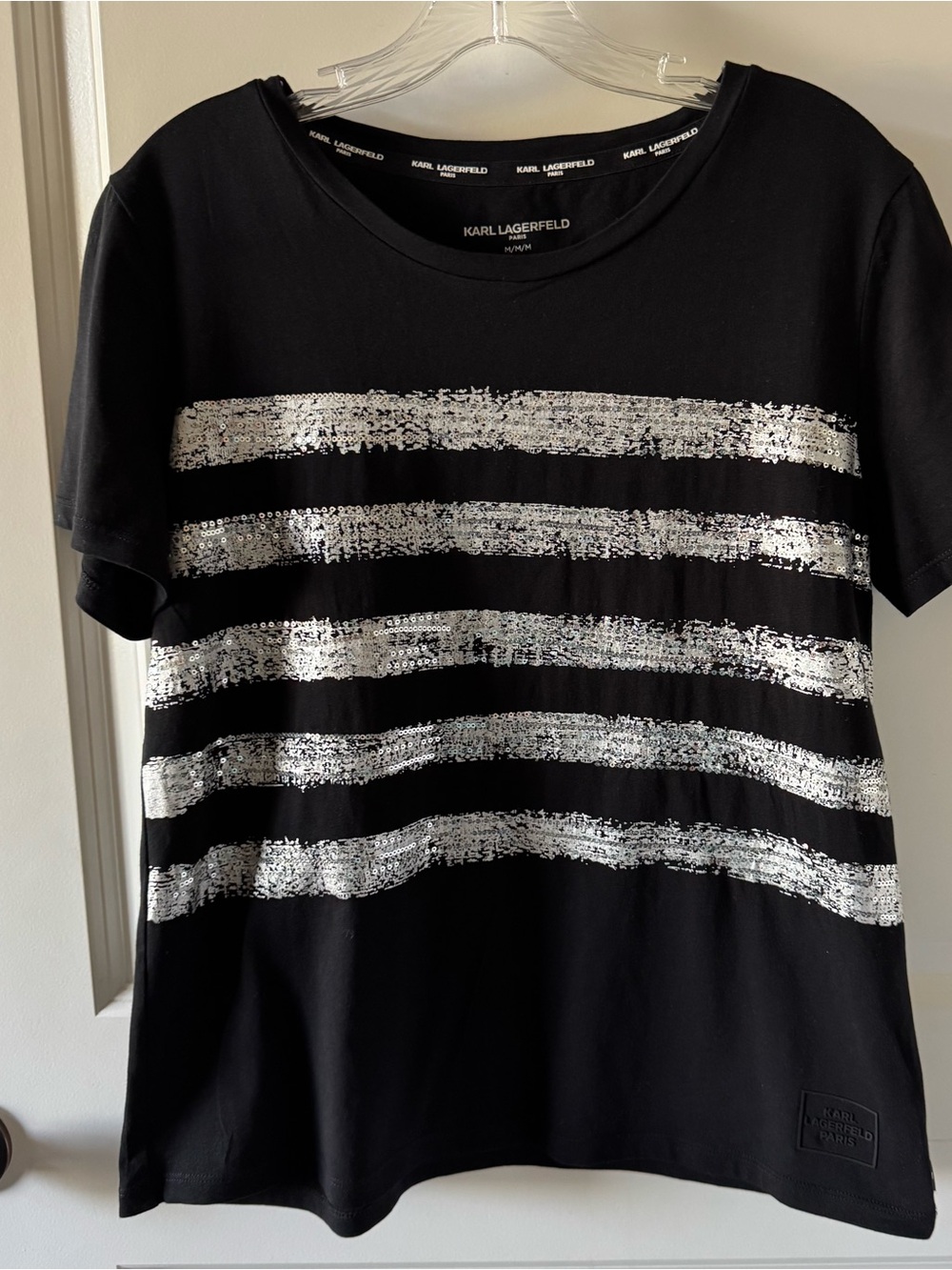 Karl Lagerfeld Paris sequin Tee- shirt